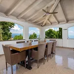 Villa The Nest